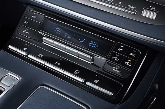 Azera Dual automatic temperature controls